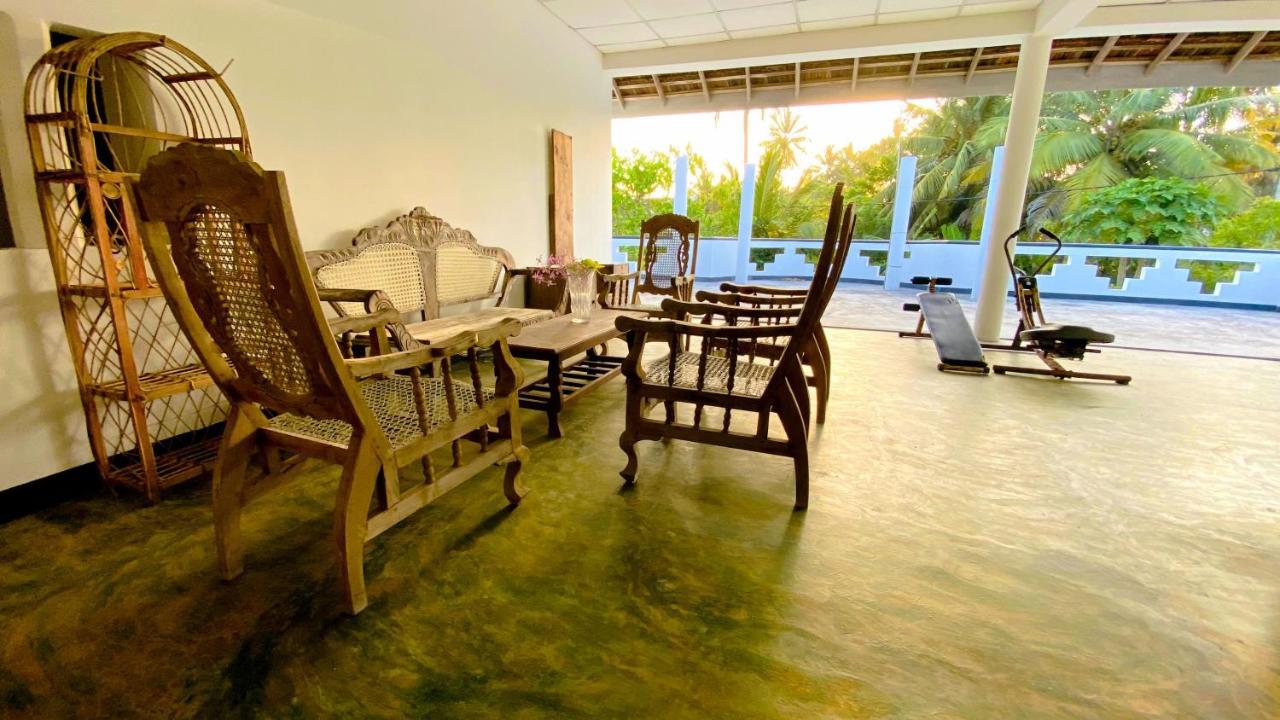 Madiha Surf House Lanka Otel Matara Dış mekan fotoğraf