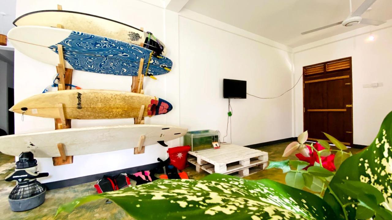 Madiha Surf House Lanka Otel Matara Dış mekan fotoğraf