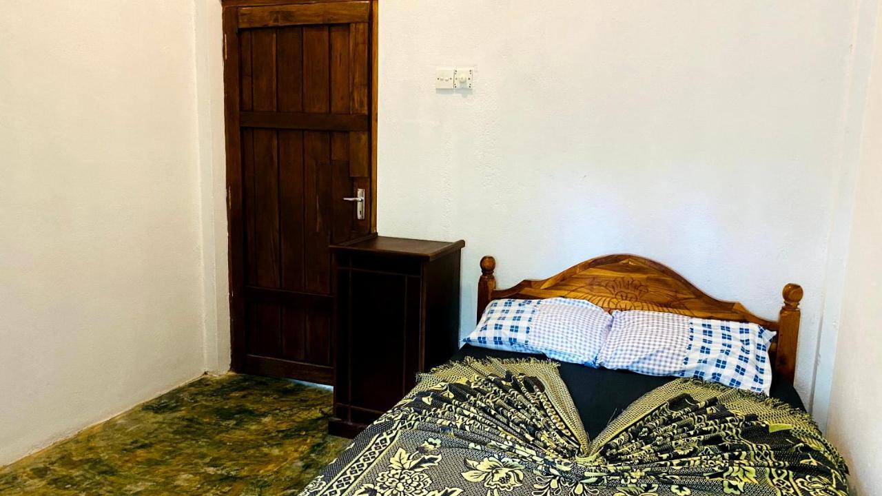 Madiha Surf House Lanka Otel Matara Dış mekan fotoğraf