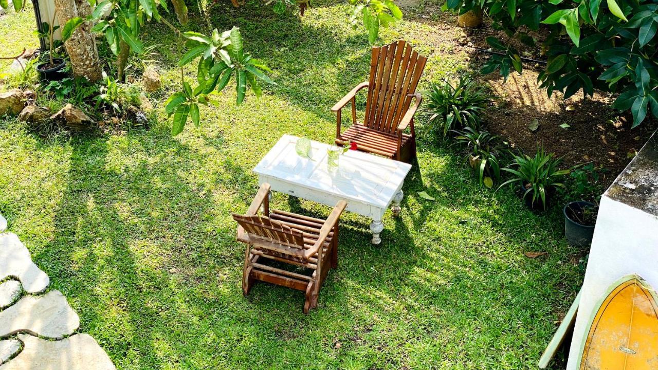 Madiha Surf House Lanka Otel Matara Dış mekan fotoğraf