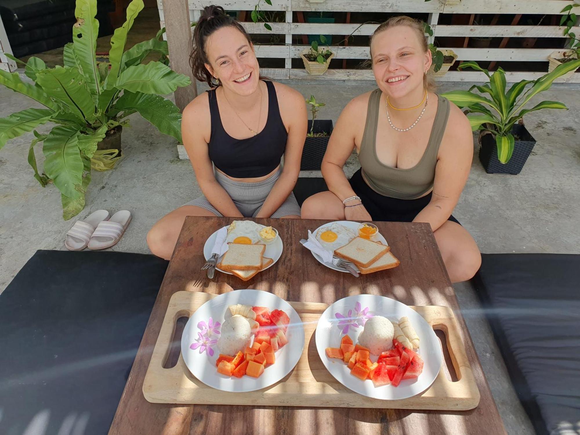 Madiha Surf House Lanka Otel Matara Dış mekan fotoğraf